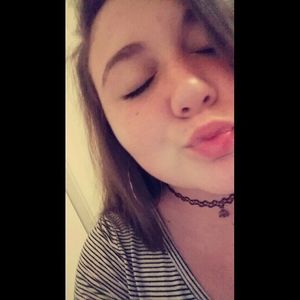 Meet your Posher, Skyy